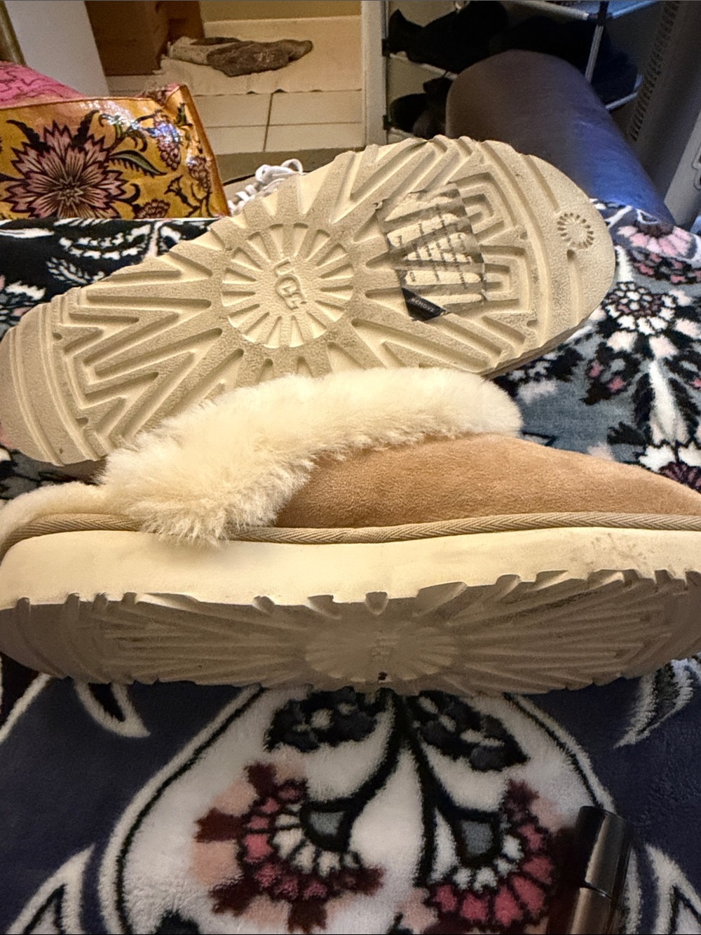 Cozy Shearling-Lined Women's Slippers in Chestnut - Picture 6 of 6